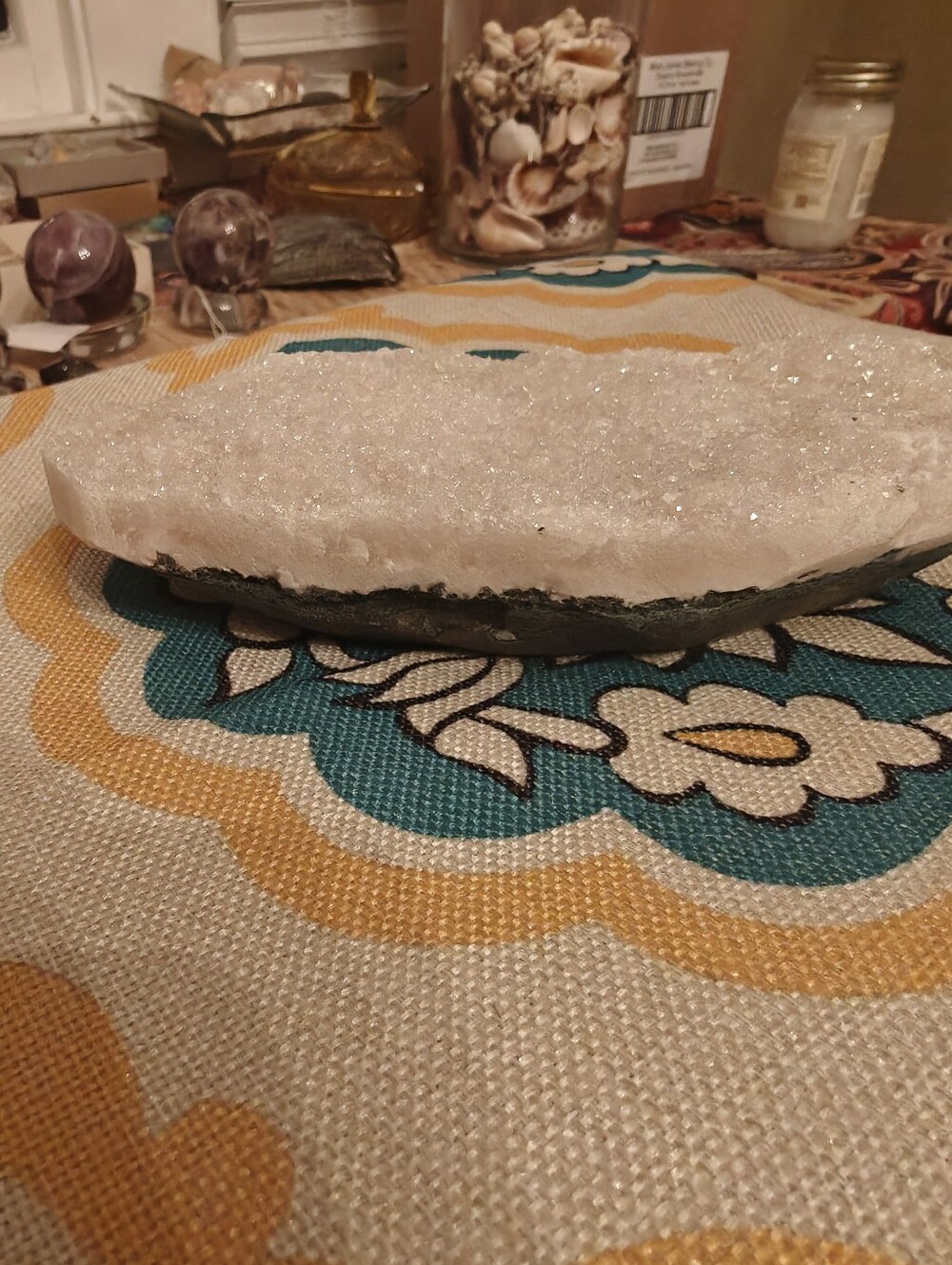 Gorgeous White Geode - Picture 6 of 7